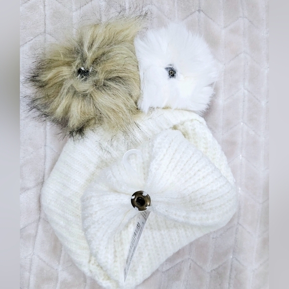 Detachable or Interchangeable Two Pom Beanie Cuffed Winter Knit Hat in Off White - Picture 7 of 7